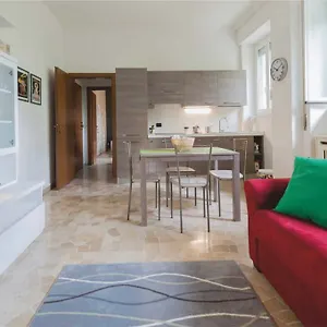 https://colletta-apartment.italymilanhotels.net